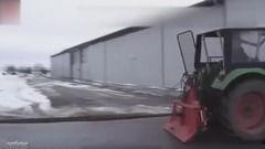 国产拖拉机拔河视频,力与美的完美演绎